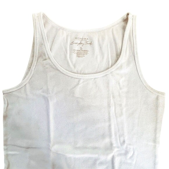 Red White and Blue Tank Top Bundle 4 Shirts Size L Stars Solids Beaded Patriotic - Picture 5 of 9